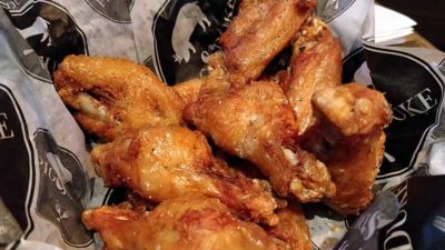 All the Best Wing Nights in Calgary By Day of Week