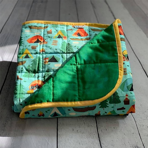 Hippo Hug Weighted Blankets can be customized to your own preference. Weight, size, fabric, pattern and so on. 