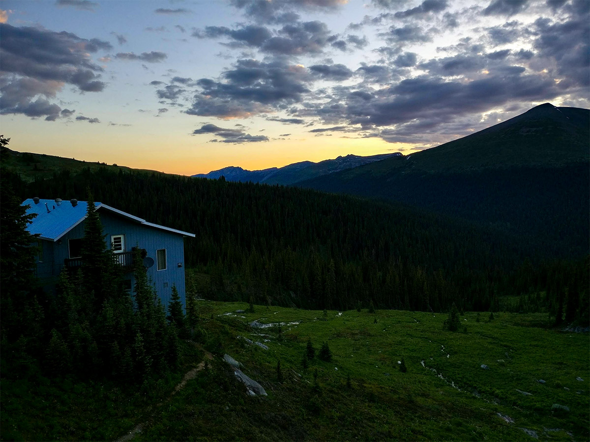 Purcell Mountain Lodge amazing views - sunset